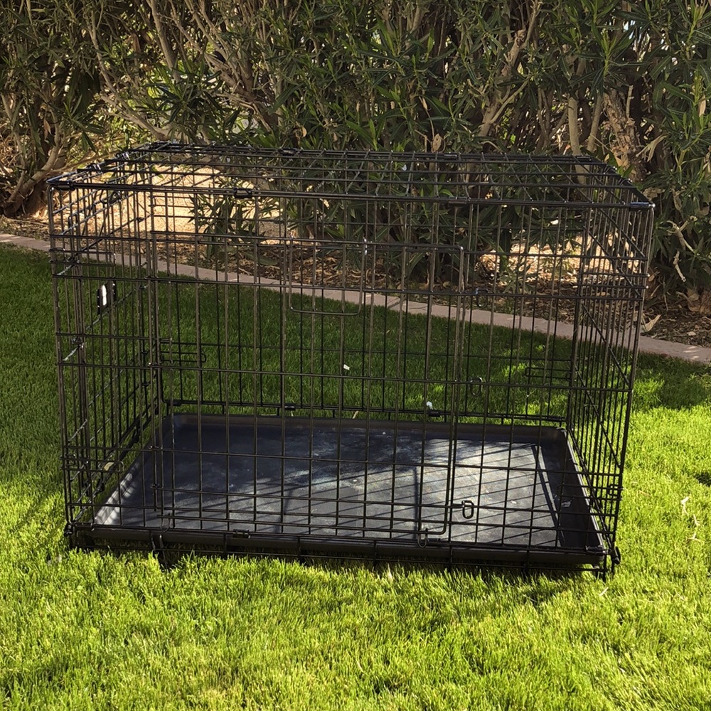 30” Double-Door Folding Crate